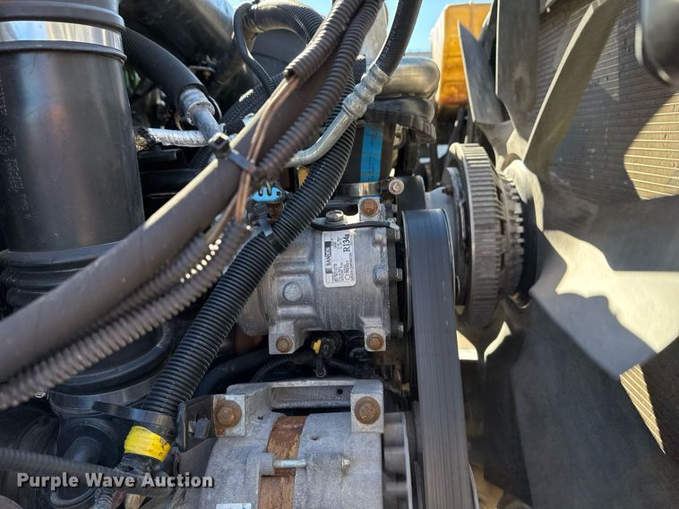 image for item EG2277 2008 International 7500 Crew Cab crane truck