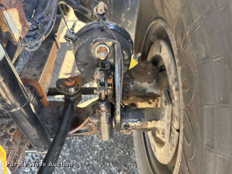 image for item EG2277 2008 International 7500 Crew Cab crane truck