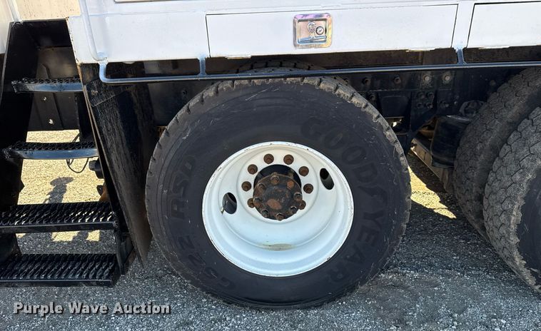 image for item EG2277 2008 International 7500 Crew Cab crane truck