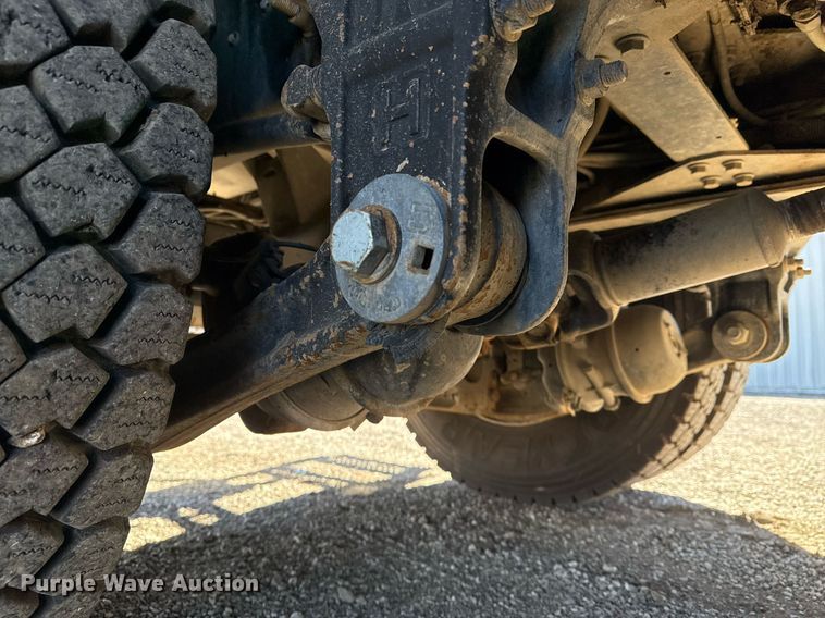 image for item EG2277 2008 International 7500 Crew Cab crane truck