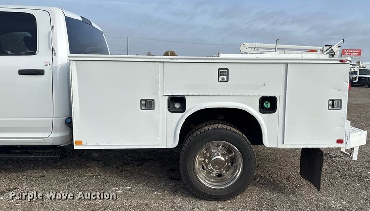 image for item EG2320 2014 Dodge Ram 4500HD Crew Cab utility / service truck