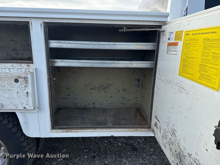 image for item EG2320 2014 Dodge Ram 4500HD Crew Cab utility / service truck