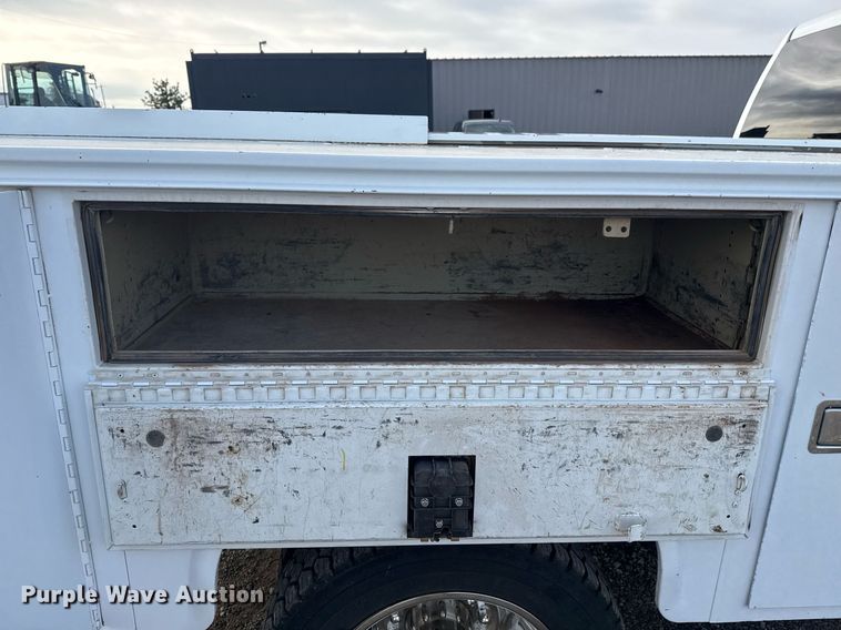 image for item EG2320 2014 Dodge Ram 4500HD Crew Cab utility / service truck