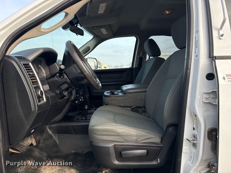 image for item EG2320 2014 Dodge Ram 4500HD Crew Cab utility / service truck