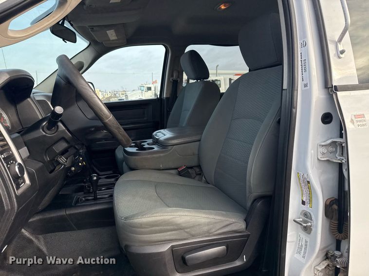 image for item EG2320 2014 Dodge Ram 4500HD Crew Cab utility / service truck