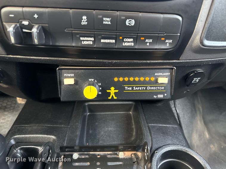 image for item EG2320 2014 Dodge Ram 4500HD Crew Cab utility / service truck