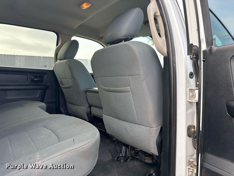 image for item EG2320 2014 Dodge Ram 4500HD Crew Cab utility / service truck