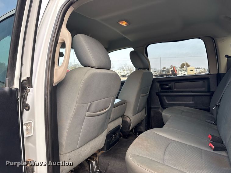 image for item EG2320 2014 Dodge Ram 4500HD Crew Cab utility / service truck