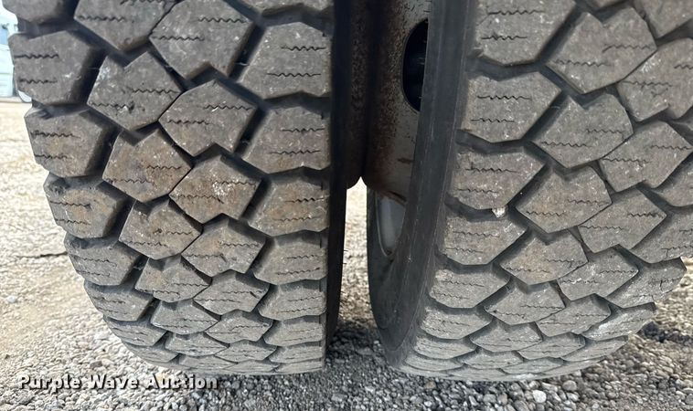 image for item EG2320 2014 Dodge Ram 4500HD Crew Cab utility / service truck