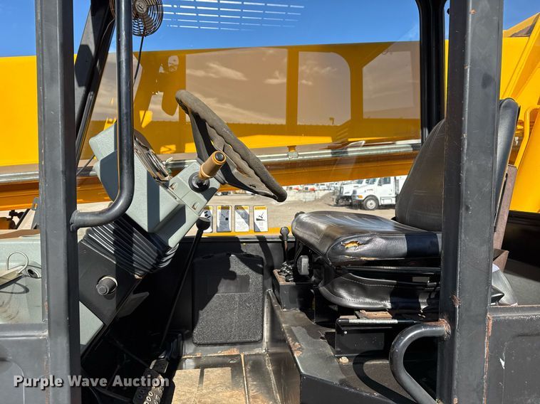 image for item EG2339 2006 JCB 506C HL telehandler