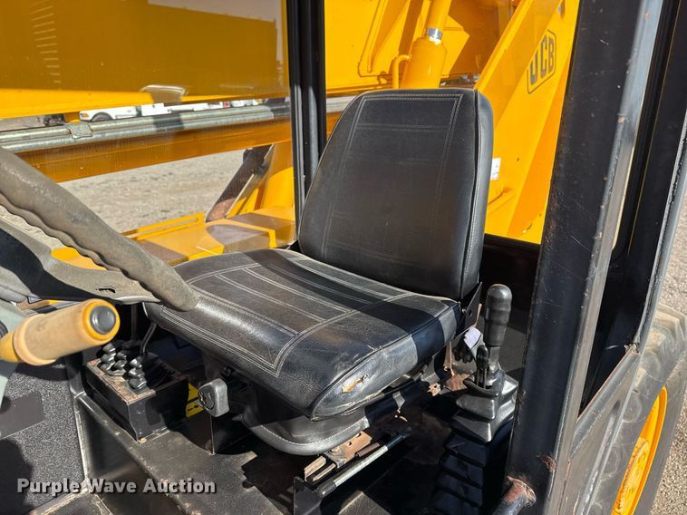 image for item EG2339 2006 JCB 506C HL telehandler