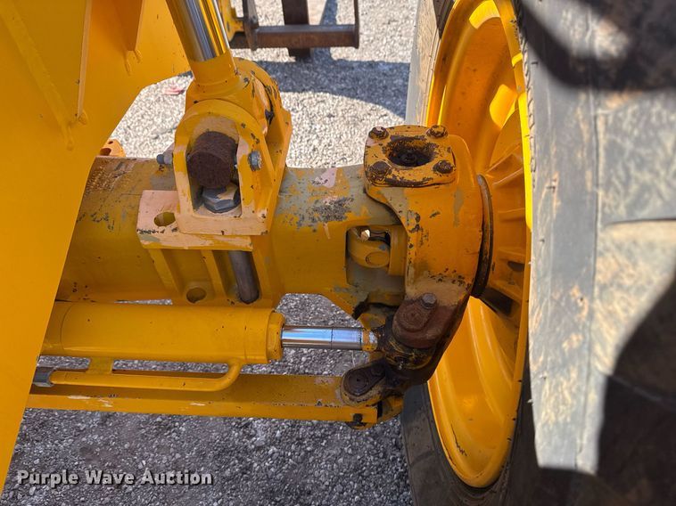 image for item EG2339 2006 JCB 506C HL telehandler