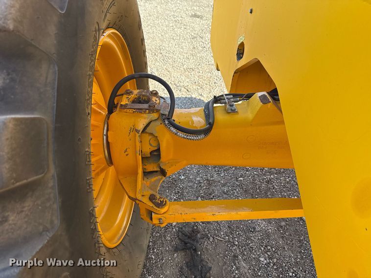 image for item EG2339 2006 JCB 506C HL telehandler