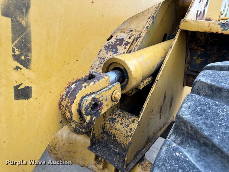 image for item EG7011 1987 Caterpillar 936 wheel loader