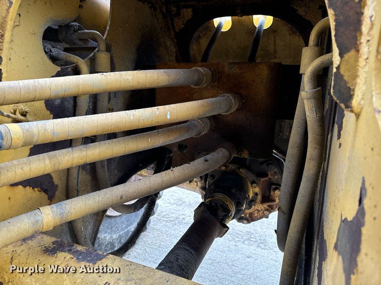 image for item EG7011 1987 Caterpillar 936 wheel loader