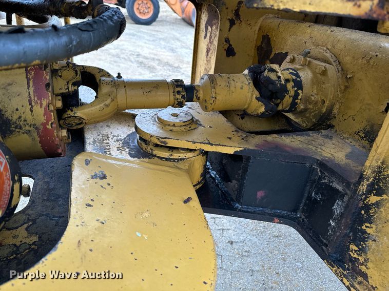 image for item EG7011 1987 Caterpillar 936 wheel loader