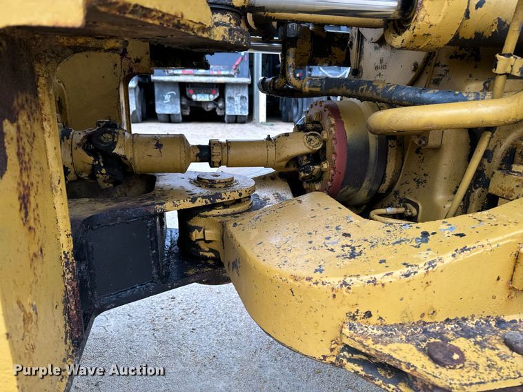 image for item EG7011 1987 Caterpillar 936 wheel loader