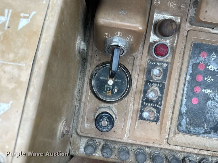 image for item EG7011 1987 Caterpillar 936 wheel loader