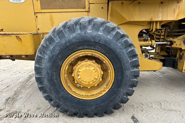 image for item EG7011 1987 Caterpillar 936 wheel loader