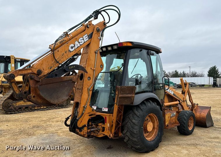 image for item EG7012 2001 Case 580 Super M backhoe