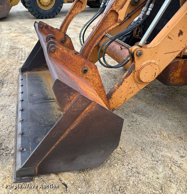 image for item EG7012 2001 Case 580 Super M backhoe