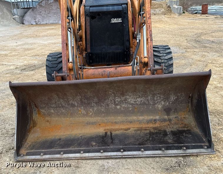 image for item EG7012 2001 Case 580 Super M backhoe