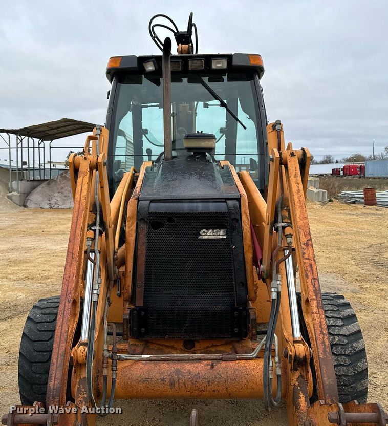 image for item EG7012 2001 Case 580 Super M backhoe