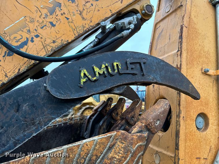 image for item EG7012 2001 Case 580 Super M backhoe