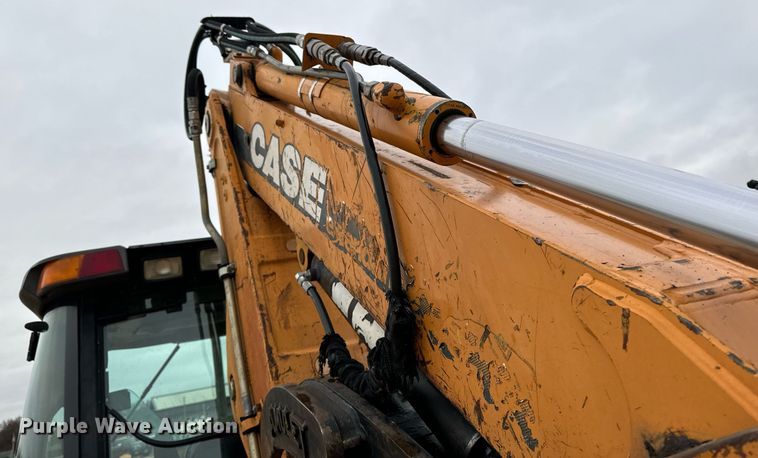 image for item EG7012 2001 Case 580 Super M backhoe