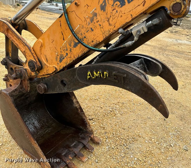 image for item EG7012 2001 Case 580 Super M backhoe