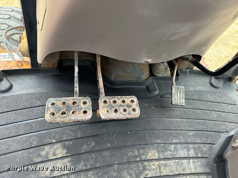 image for item EG7012 2001 Case 580 Super M backhoe