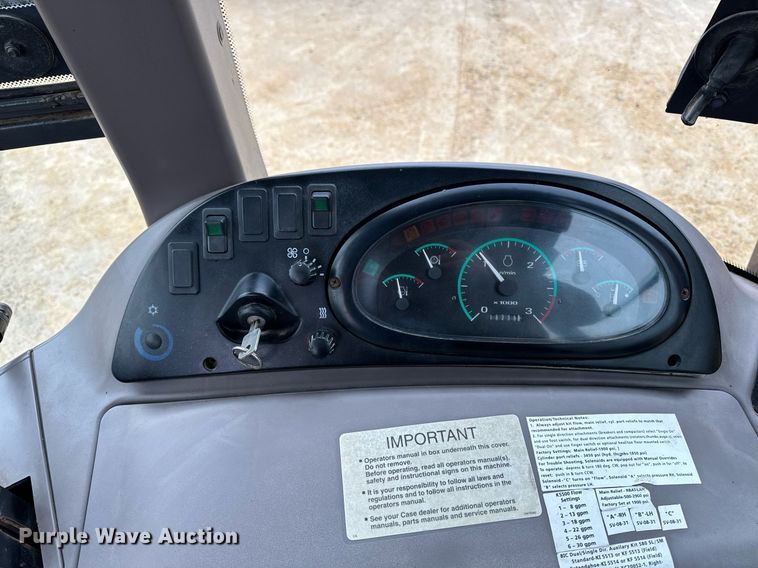 image for item EG7012 2001 Case 580 Super M backhoe