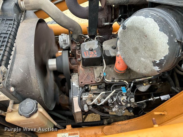 image for item EG7012 2001 Case 580 Super M backhoe