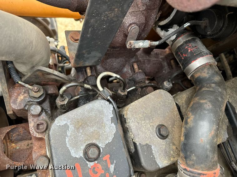 image for item EG7012 2001 Case 580 Super M backhoe