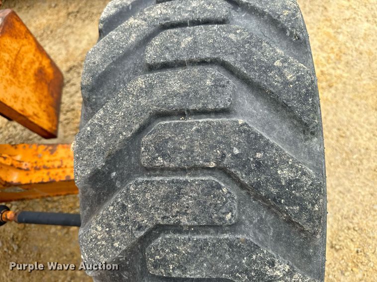 image for item EG7012 2001 Case 580 Super M backhoe