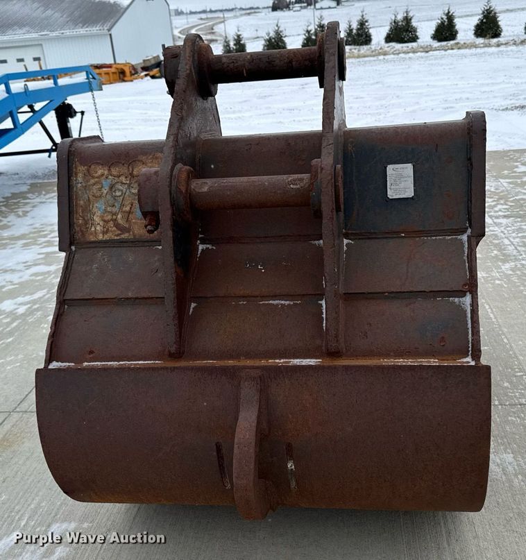 image for item EG7020 Esco excavator bucket