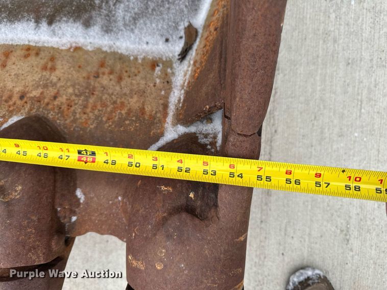 image for item EG7020 Esco excavator bucket