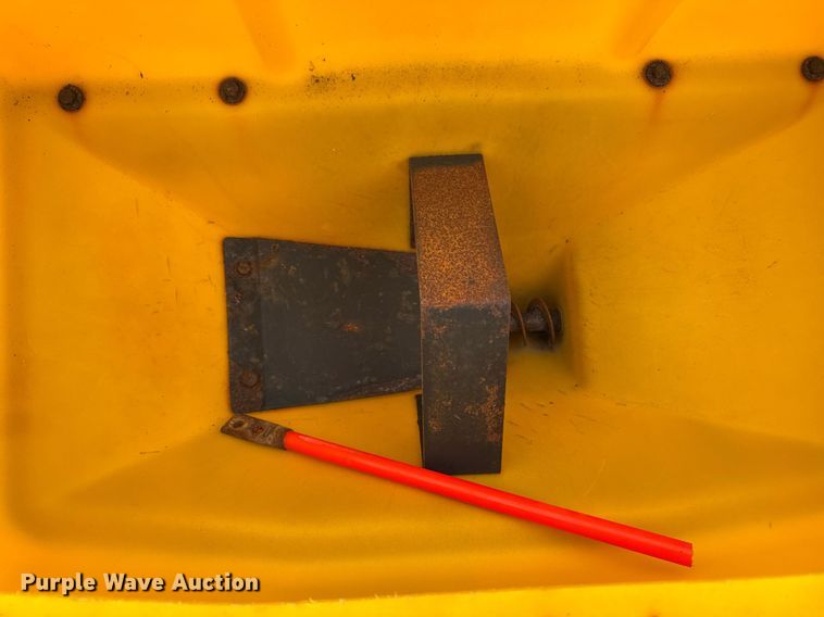 image for item EG7024 SnowEx Bulk Pro 1575 spreader