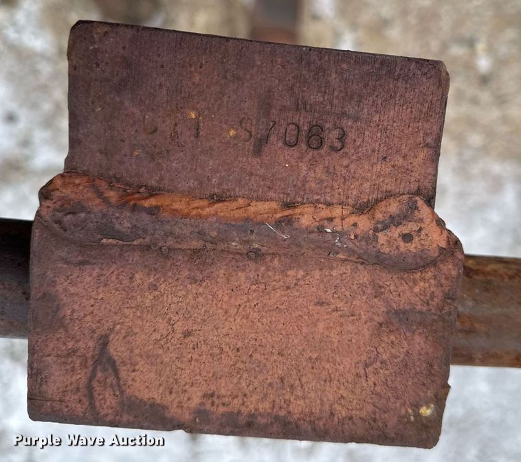 image for item EG7027 42