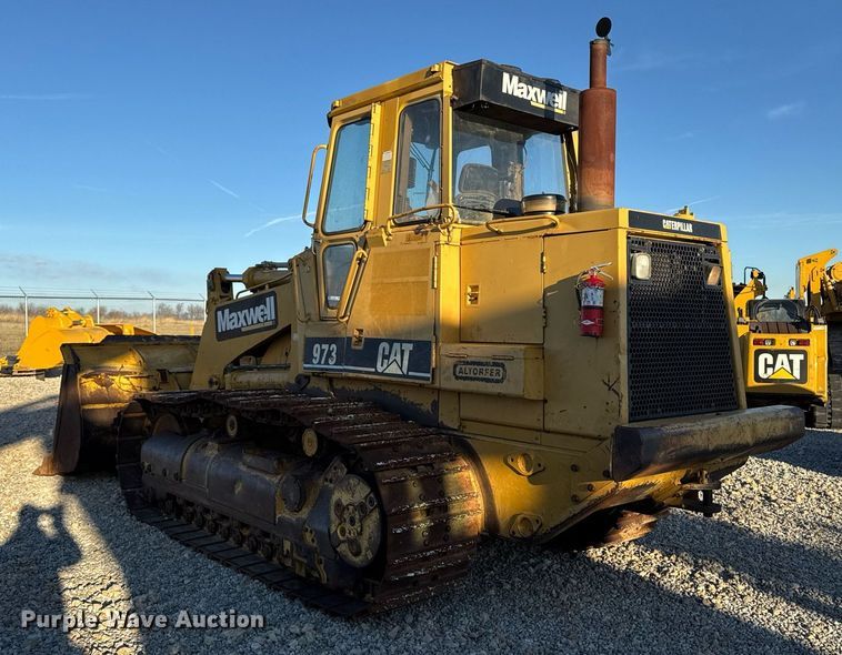 image for item EG7051 2000 Caterpillar 973 track loader