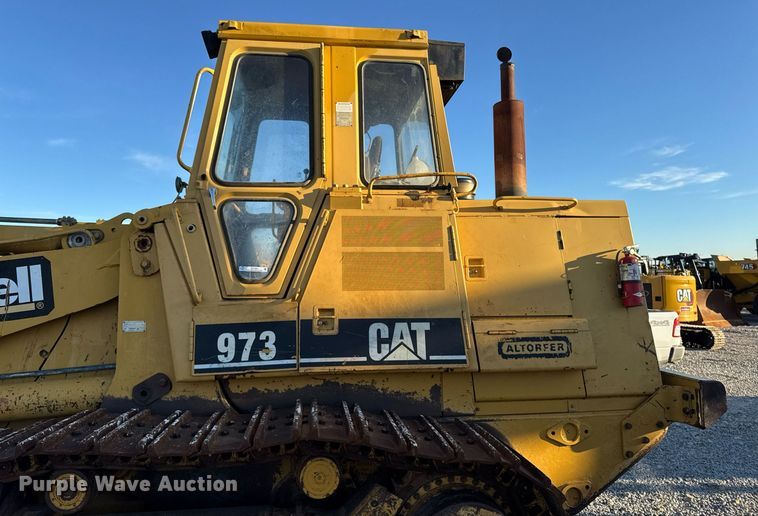 image for item EG7051 2000 Caterpillar 973 track loader
