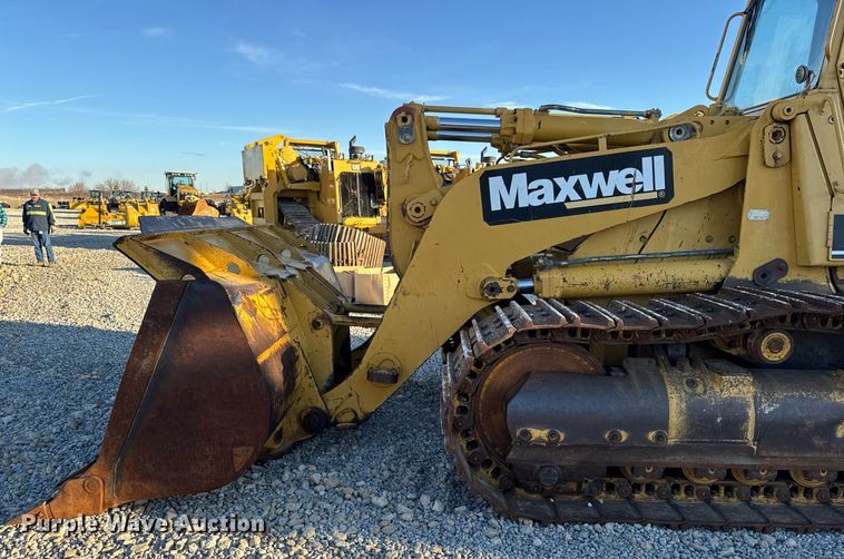 image for item EG7051 2000 Caterpillar 973 track loader