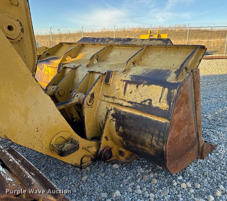 image for item EG7051 2000 Caterpillar 973 track loader