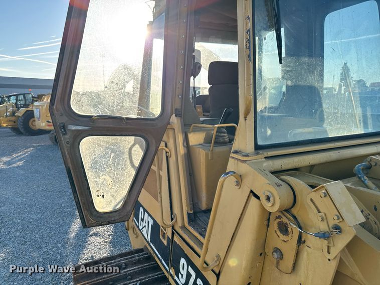 image for item EG7051 2000 Caterpillar 973 track loader
