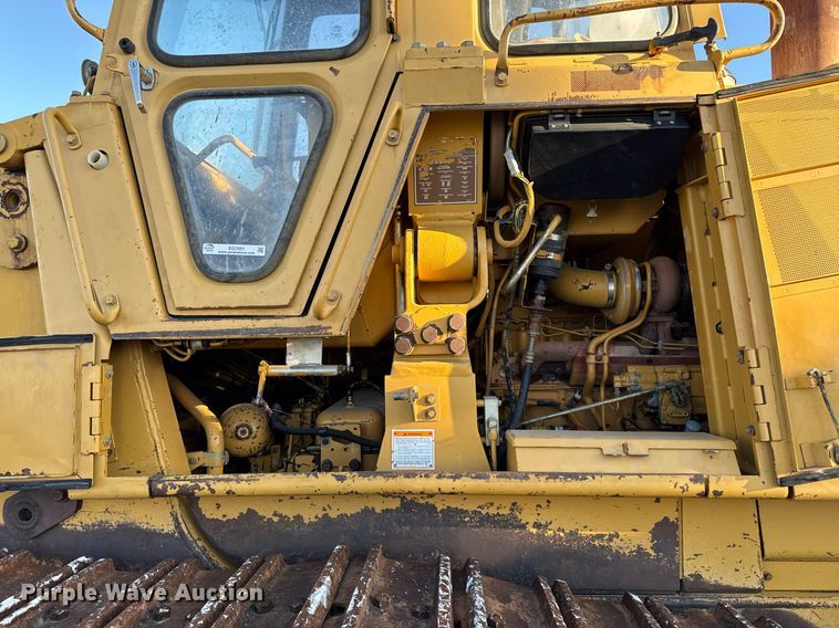 image for item EG7051 2000 Caterpillar 973 track loader