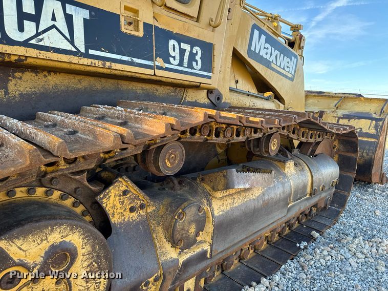 image for item EG7051 2000 Caterpillar 973 track loader