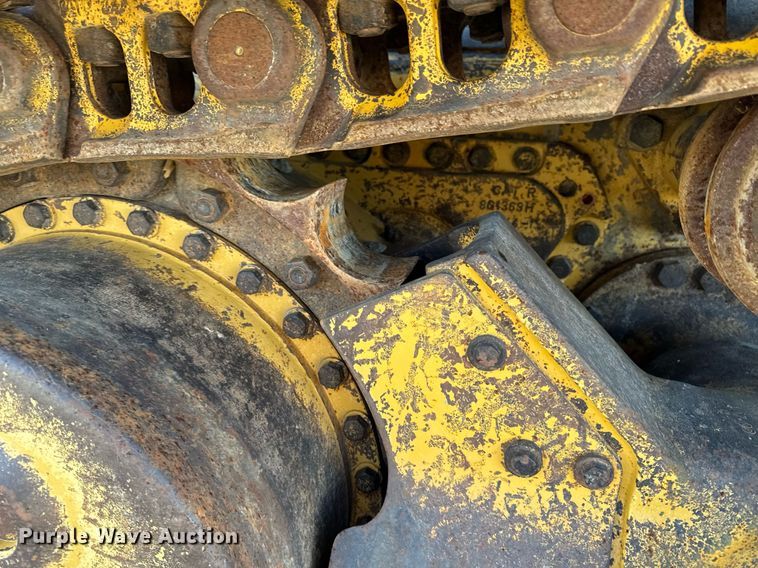 image for item EG7051 2000 Caterpillar 973 track loader