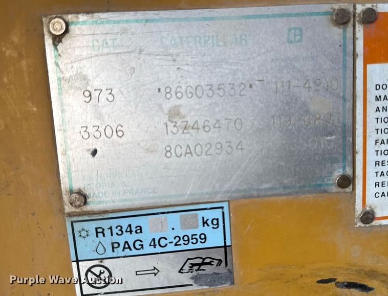 image for item EG7051 2000 Caterpillar 973 track loader