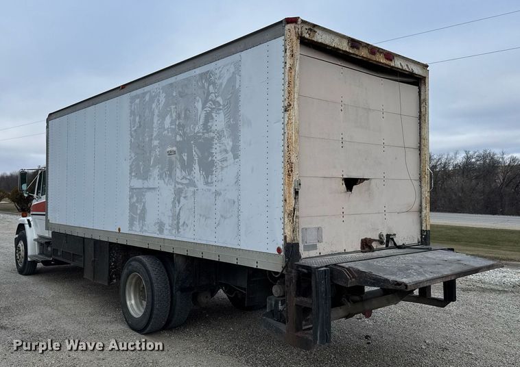image for item EG7059 1995 Freightliner FL70 box truck