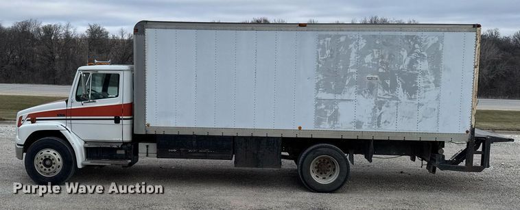 image for item EG7059 1995 Freightliner FL70 box truck